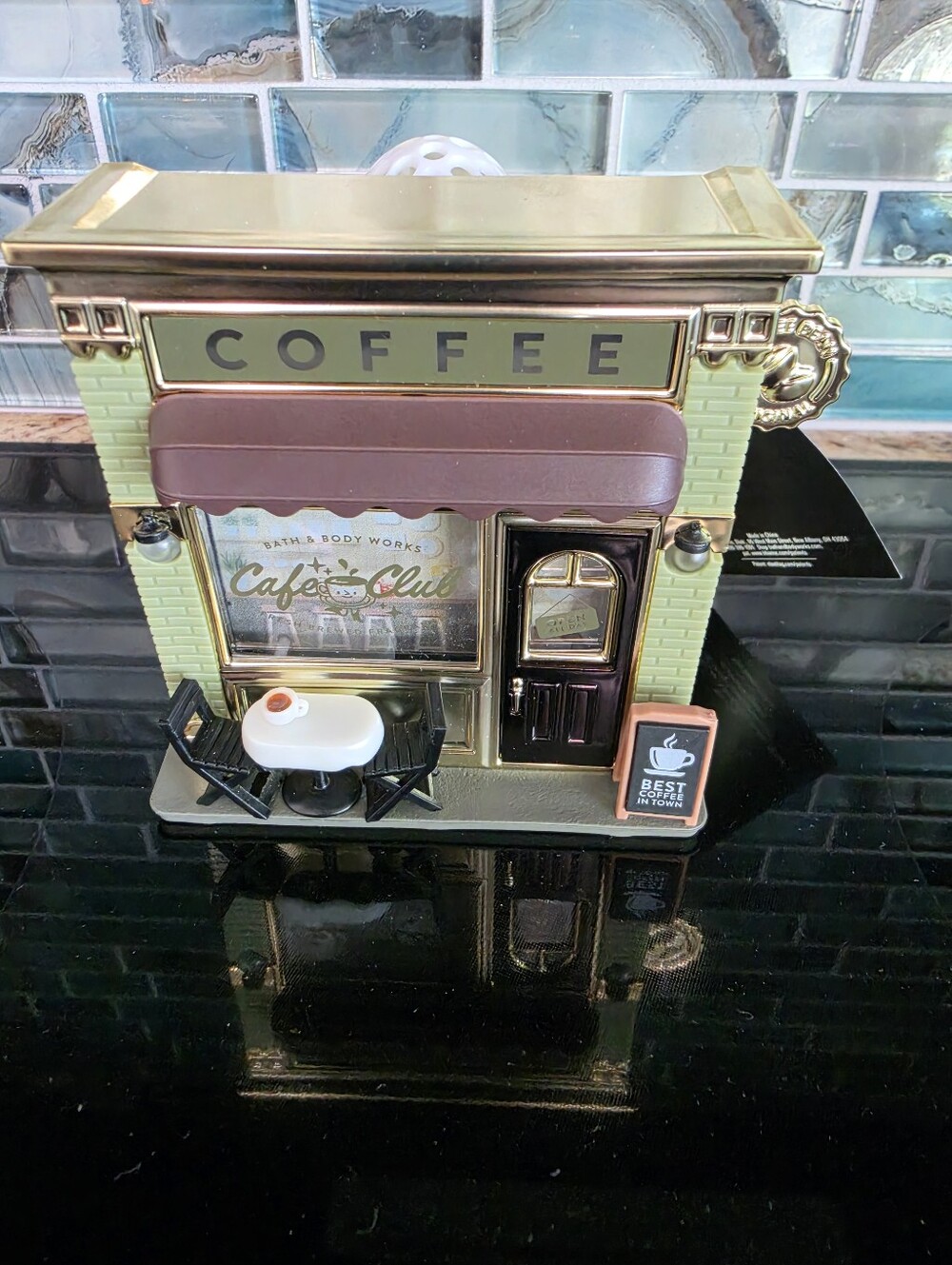 Bath & Body Works Coffee Cafe Club Light Up Projector Wallflower Plug In